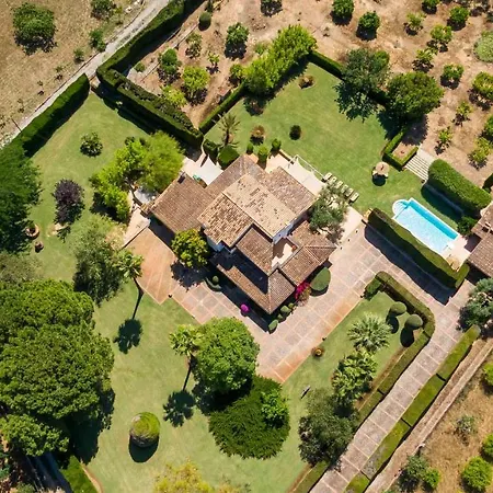 Bennassar Villa *